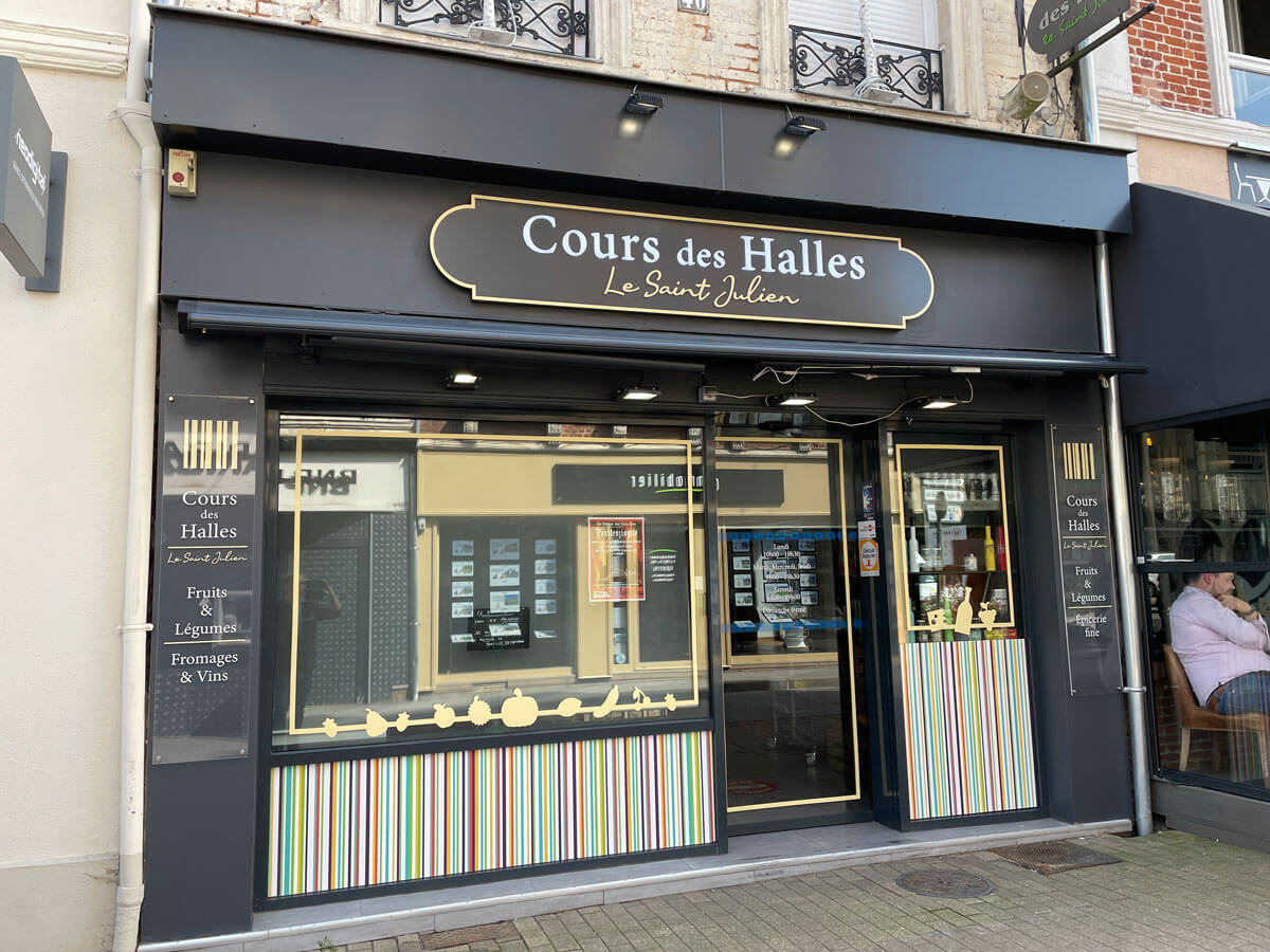 Cours des halles à Bernay